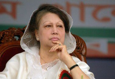 খালেদা জিয়ার বিরুদ্ধে অভিযোগ গঠন শুনানি ৪ নভেম্বর
