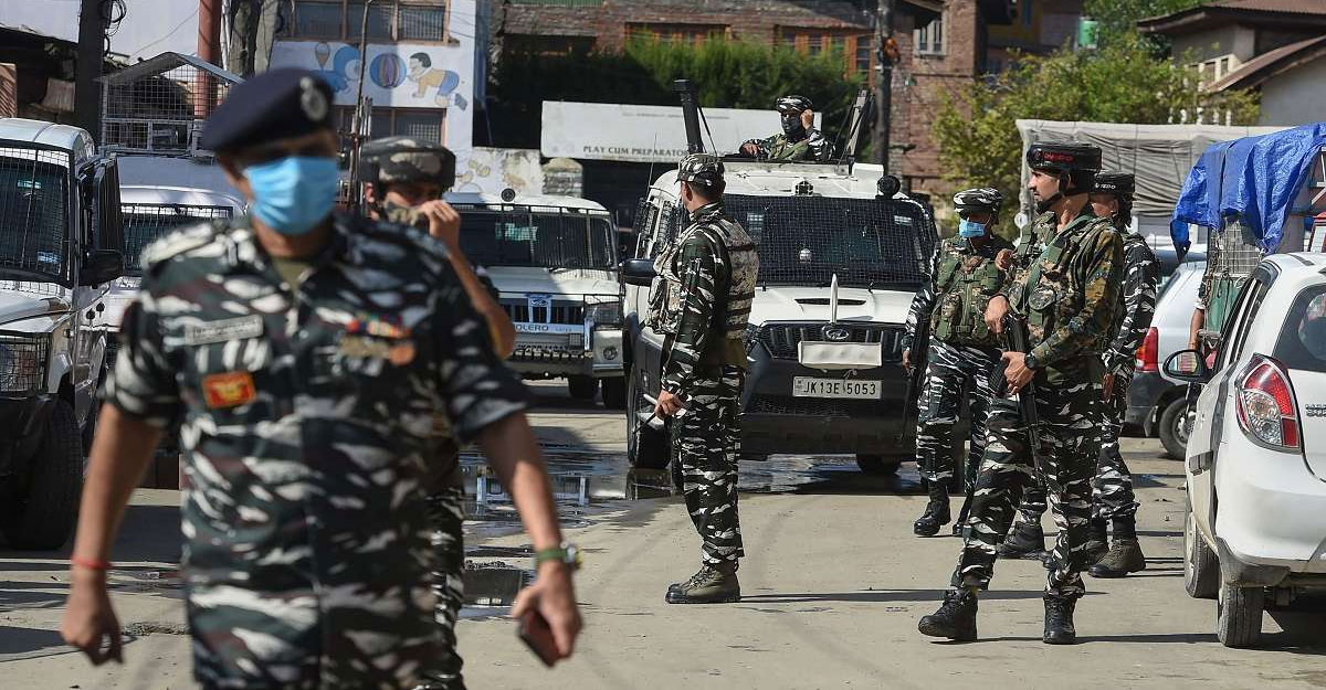 কাশ্মিরে গোলাগুলি, ৫ ভারতীয় সেনা নিহত