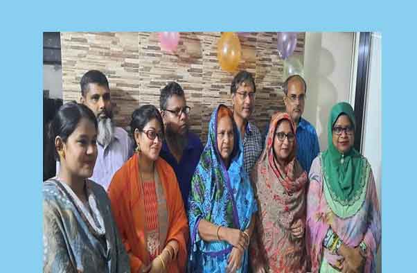 সামসুজ্জামান বাবুর কবিতা ‘আনোয়ারা বেগম’