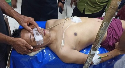 ঠাকুরগাঁওয়ে কিশোর গ্যাং এর হামলায় আহত ছাত্রলীগ নেতা