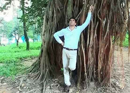 সাইফুল ইসলাম এর কবিতা ‘সব বদলে যাওয়ার মানে বুঝতে নেই’