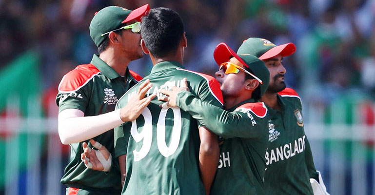 বাংলাদেশের বোলিংয়ের চাপে ওয়েস্ট ইন্ডিজ