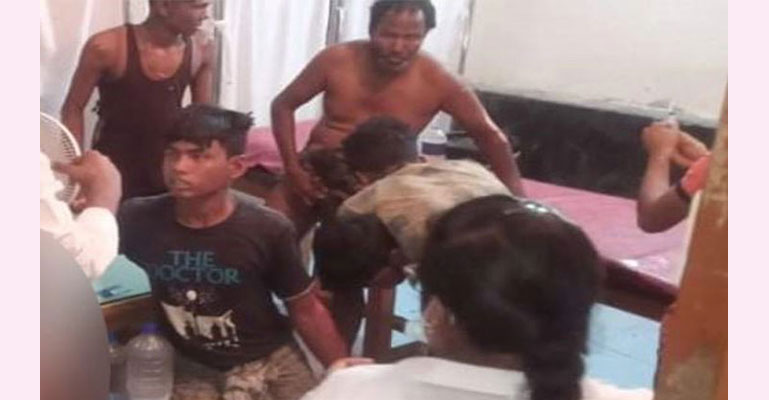 মাছ ধরার ট্রলারে বিস্ফোরণ, দগ্ধ ১১