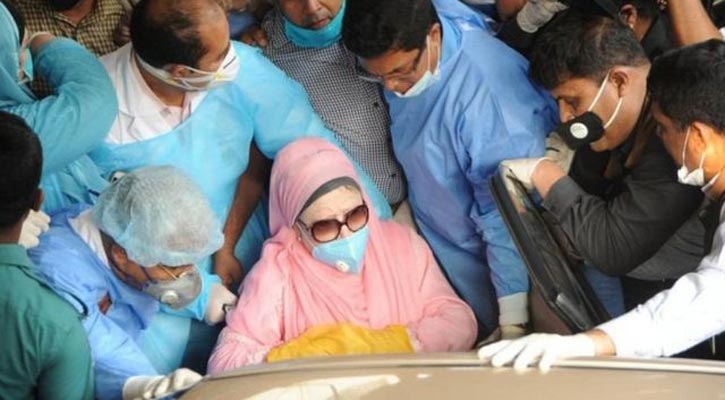 সুস্থ হয়ে উঠছেন খালেদা