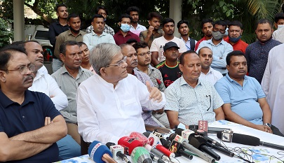 আওয়ামী লীগ উন্নয়নের নামে নিজেদের দুর্নীতির উন্নয়ন করছে: মির্জা ফখরুল