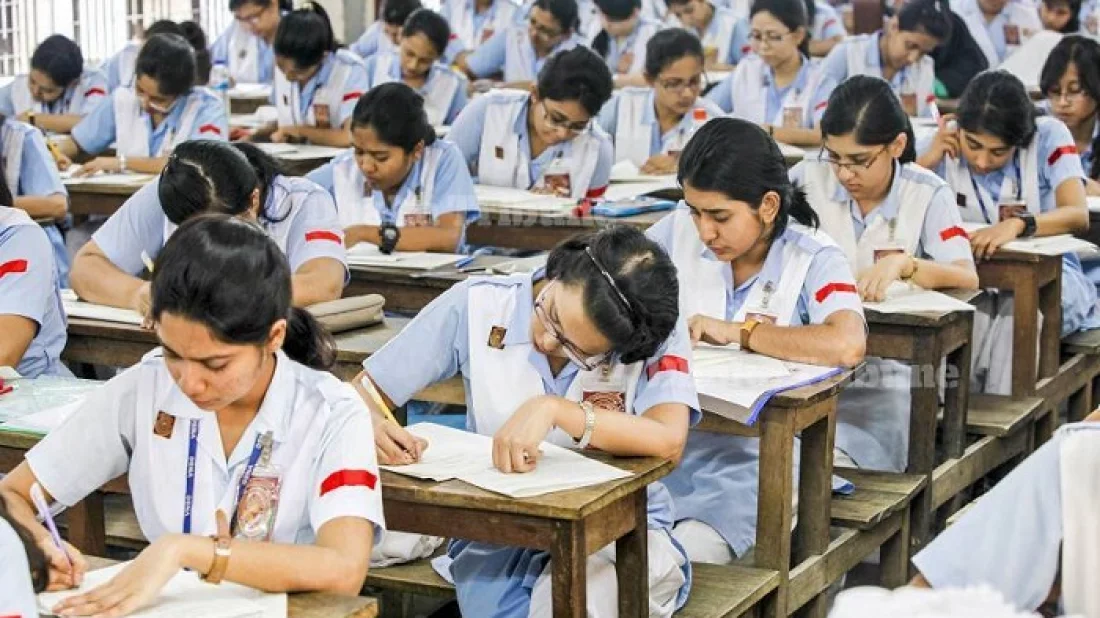 এসএসসি ও সমমানের পরীক্ষা শুরু আজ