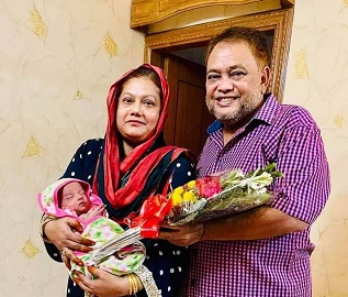 পাগলির সন্তানের দায়িত্ব নিলেন বদি দম্পতি