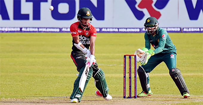 বিবর্ণ ব্যাটিংয়ে টাইগারদের সংগ্রহ ১০৮