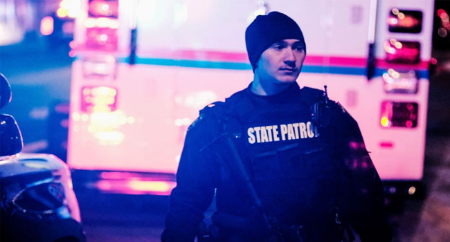 যুক্তরাষ্ট্রে ক্রিসমাস প্যারেডে গাড়ির তাণ্ডব, হতাহত ২০