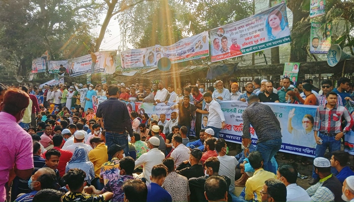 খালেদা জিয়ার মুক্তির দাবিতে প্রেসক্লাবে বিএনপির সমাবেশ