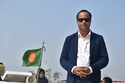 মানুষের কাছে 'মানবতার ফেরিওয়ালা' মাহমুদুল হাসান সোহাগ