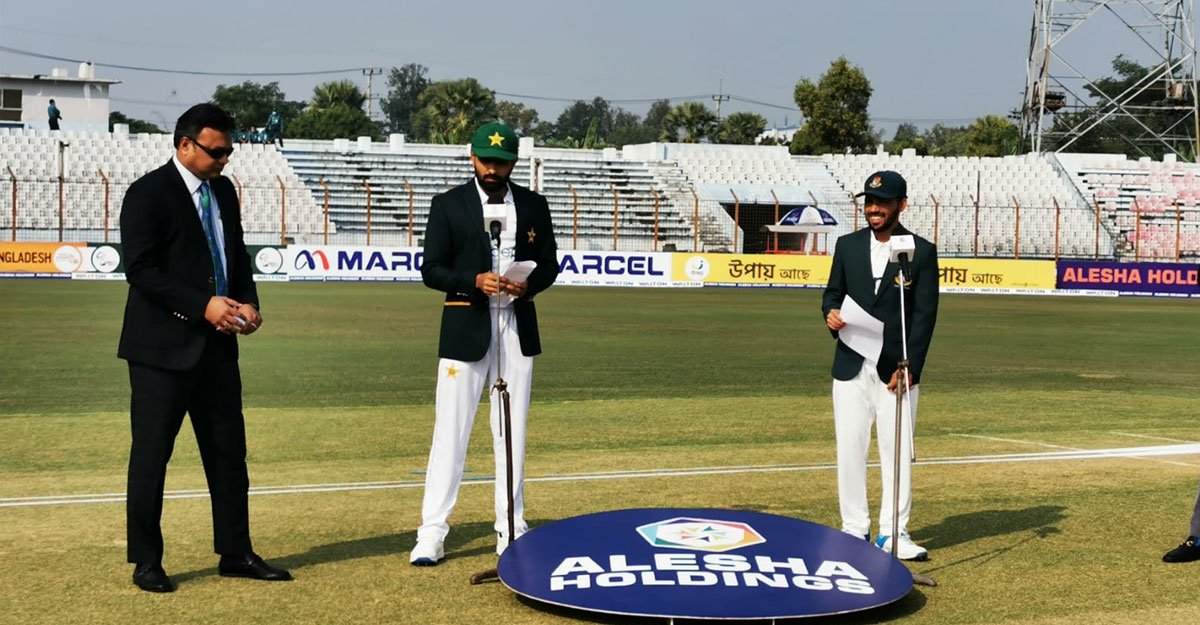 টস জিতে ব্যাটিংয়ে বাংলাদেশ