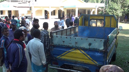 দিনাজপুরের নবাবগঞ্জে পায়ের রগ কেটে যুবককে হত্যা