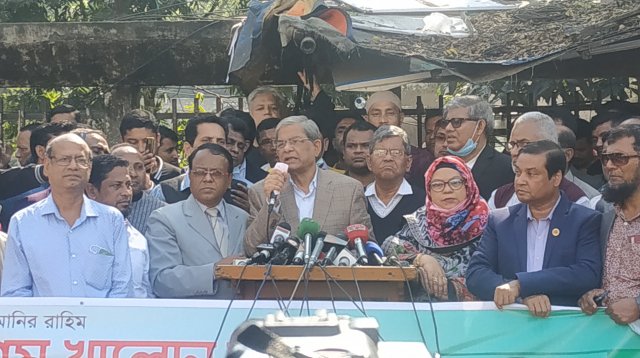 আবারও খালেদা জিয়ার রক্তক্ষরণ হচ্ছে, অবস্থা সঙ্কটাপন্ন : ফখরুল