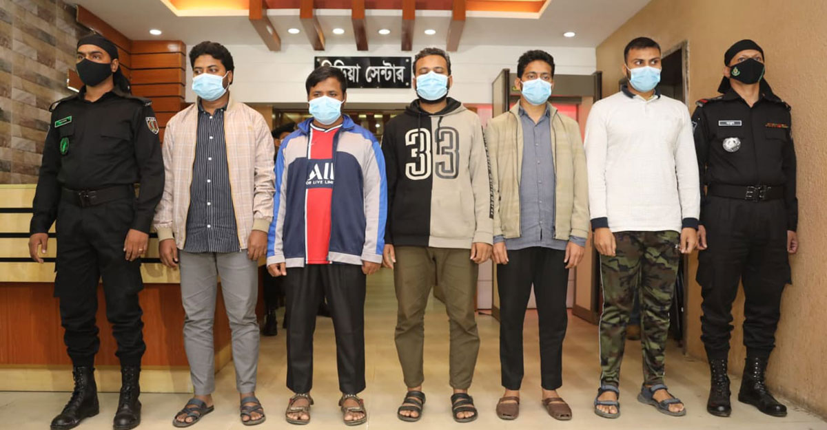 তারা জড়িত রাষ্ট্রবিরোধী অপপ্রচারে, উসকানি দিয়েছেন নিরাপদ সড়ক আন্দোলনেও