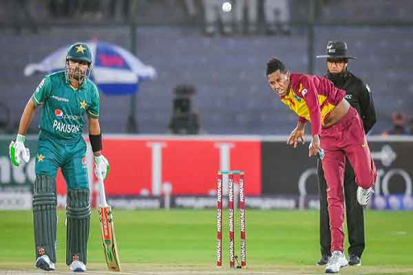 ক্যারিবীয়দের হারিয়ে নতুন রেকর্ড গড়লো পাকিস্তান