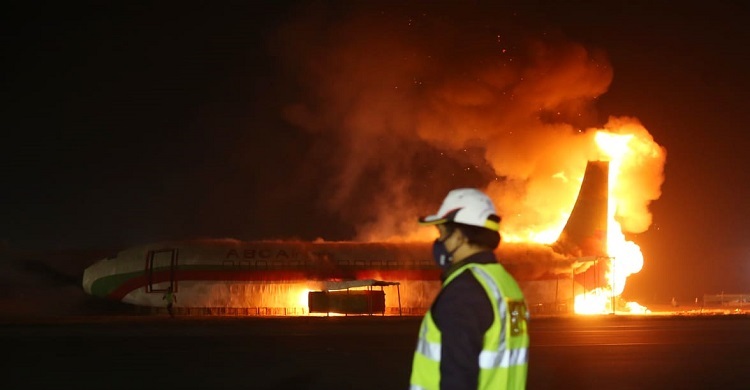 মধ্যরাতে শাহজালালে অগ্নিনির্বাপণ মহড়া