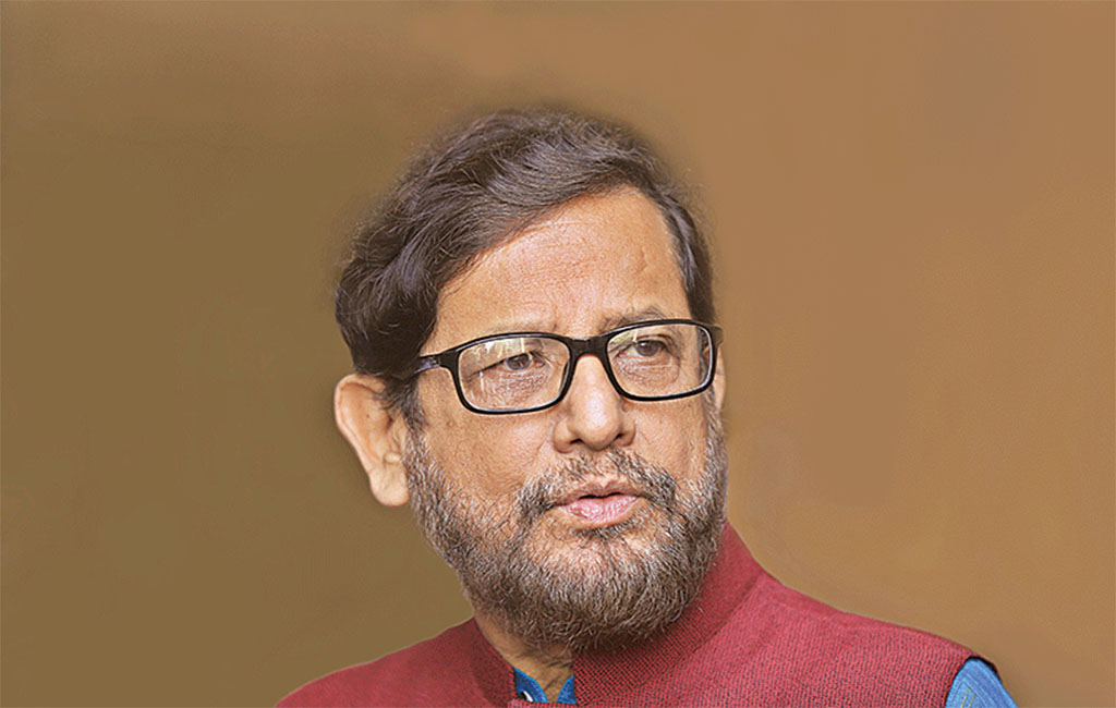 আবারও করোনায় আক্রান্ত আসাদুজ্জামান নূর