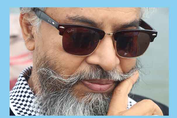 ডা. আফতাব হোসেনের কবিতা ‘পরাবাস্তব এই শহরে’