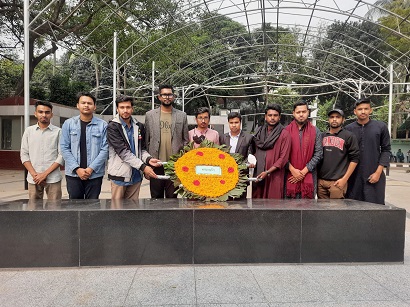 বঙ্গবন্ধুর প্রতিকৃতিতে জবি প্রেসক্লাবের শ্রদ্ধাঞ্জলি