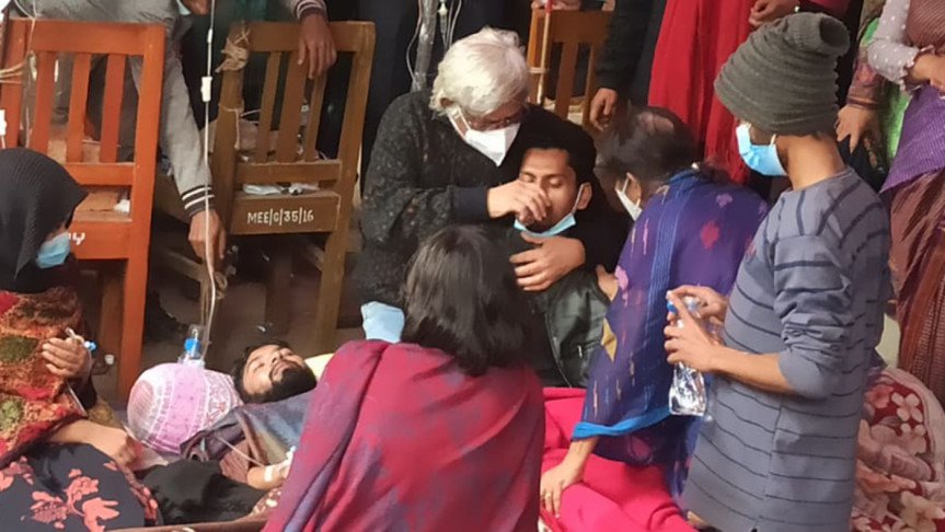 ১৬২ঘণ্টা পর অনশন ভাঙলেন শাবিপ্রবির শিক্ষার্থীরা