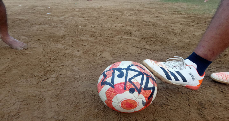 ভিসিকে হটাতে এবার ফুটবলে ফরিদ লিখে খেলা