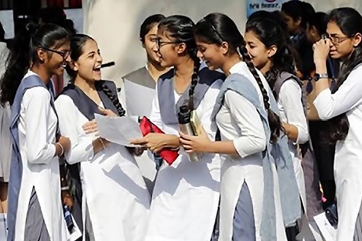 একাদশে ভর্তির ফল প্রকাশ