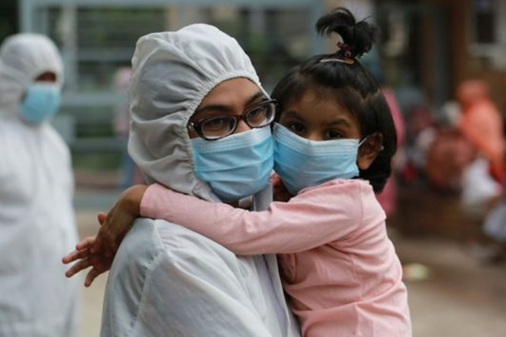 করোনা : বিশ্বে মৃত্যু ও শনাক্ত কমেছে