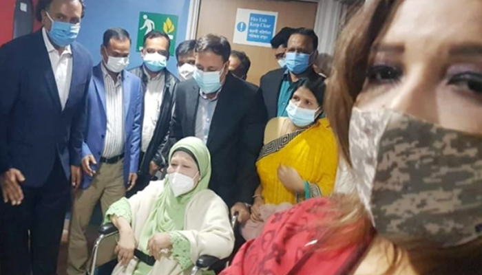 ফিরোজায় ফিরলেন খালেদা জিয়া