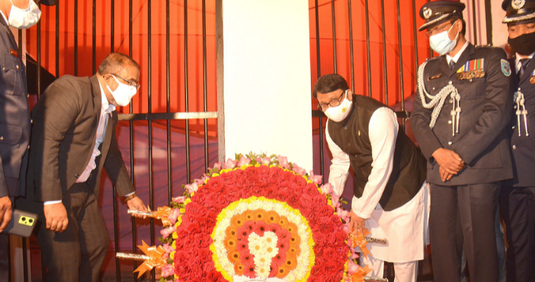 দিনাজপুরে বিনম্র শ্রদ্ধায় আন্তর্জাতিক মাতৃভাষা দিবস পালিত