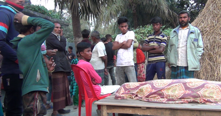 হিলিতে মা-বাবাকে কাছে না পেয়ে কিশোরের আত্মহত্যা