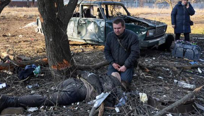 ইউক্রেনে রুশ বোমা হামলায় নিহত ৭