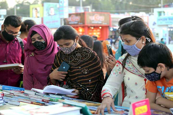 বইমেলার সময় বাড়ল