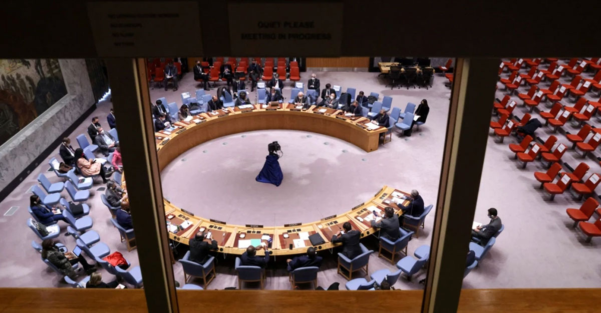 রাশিয়ার অনুরোধে জরুরি বৈঠকে বসছে জাতিসংঘের নিরাপত্তা পরিষদ