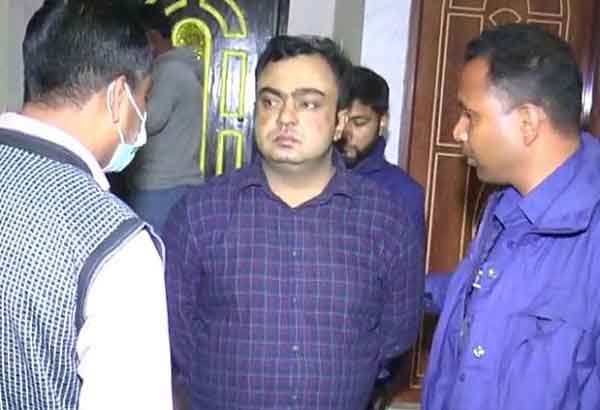 মেহেরপুরে ইয়াবা সহ আটক ব্যাংক অফিসারকে সাময়িক বরখাস্ত