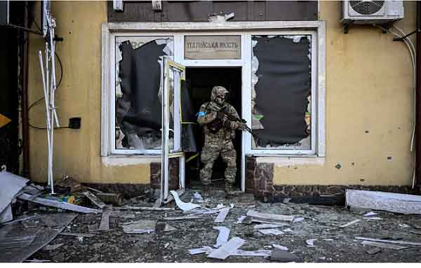 মারিওপোলে সুলতান সুলেমান মসজিদে হামলা, আটকা পড়েছেন ৮০ জন