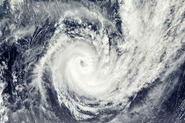 বাংলাদেশসহ ৩ দেশে আঘাত হানবে ঘূর্ণিঝড় ‘অশনি’