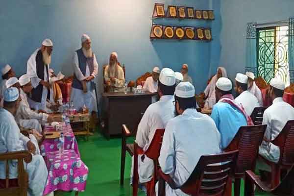 হেফাজতে ইসলামের নতুন ২ নায়েবে আমিরের নাম ঘোষণা