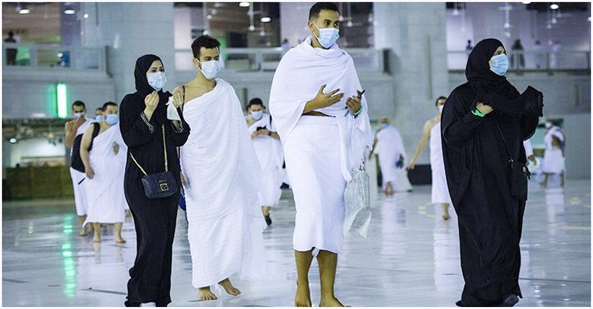 পুরুষ অভিভাবক ছাড়াই ওমরাহ করতে পারবেন নারীরা