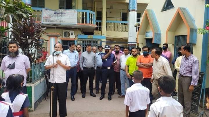 লামিয়ার প্রতিবাদে হিজাবের জয়