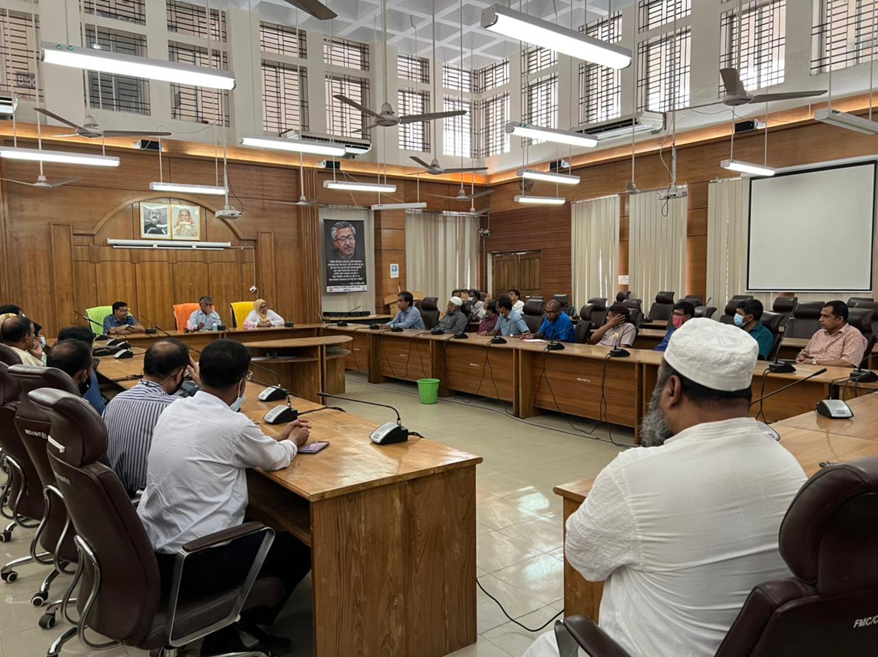 ডা. সালমার লাঞ্ছনার প্রতিবাদ জানিয়েছে ফরিদপুর মেডিকেল কলেজ শিক্ষক সমিতি