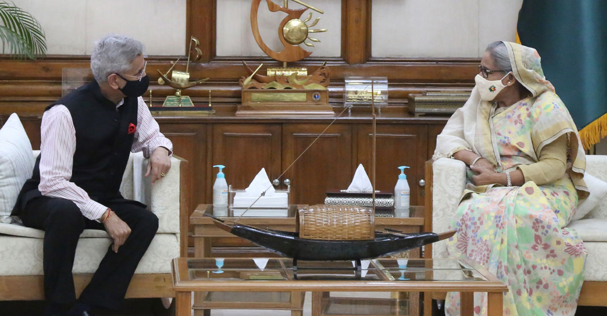 ভারতের সঙ্গে যোগাযোগ বাড়ানোর ওপর গুরুত্বারোপ প্রধানমন্ত্রীর