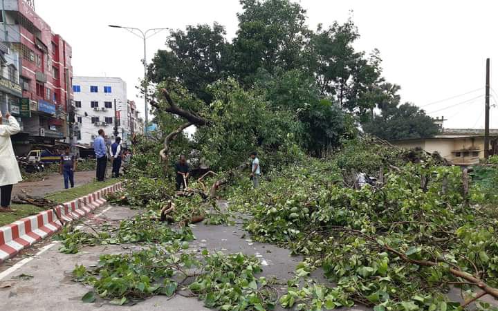 ঠাকুরগাঁওয়ে কালবৈশাখীর তাণ্ডব, ব্যাপক ক্ষয়ক্ষতি