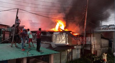 সিলেটে হকার্স মার্কেটে আগুন, কোটি টাকার ক্ষতি