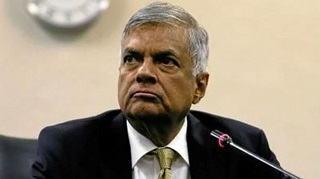 পেট্রল শেষ, আমদানি করার ডলারও নেই