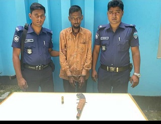 আগ্নেয়াস্ত্রসহ হত্যা মামলার আসামি ডাকাত বাশার গ্রেফতার