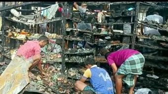 বাগেরহাটের শরণখোলায় ২১টি দোকান পুড়ে ছাই