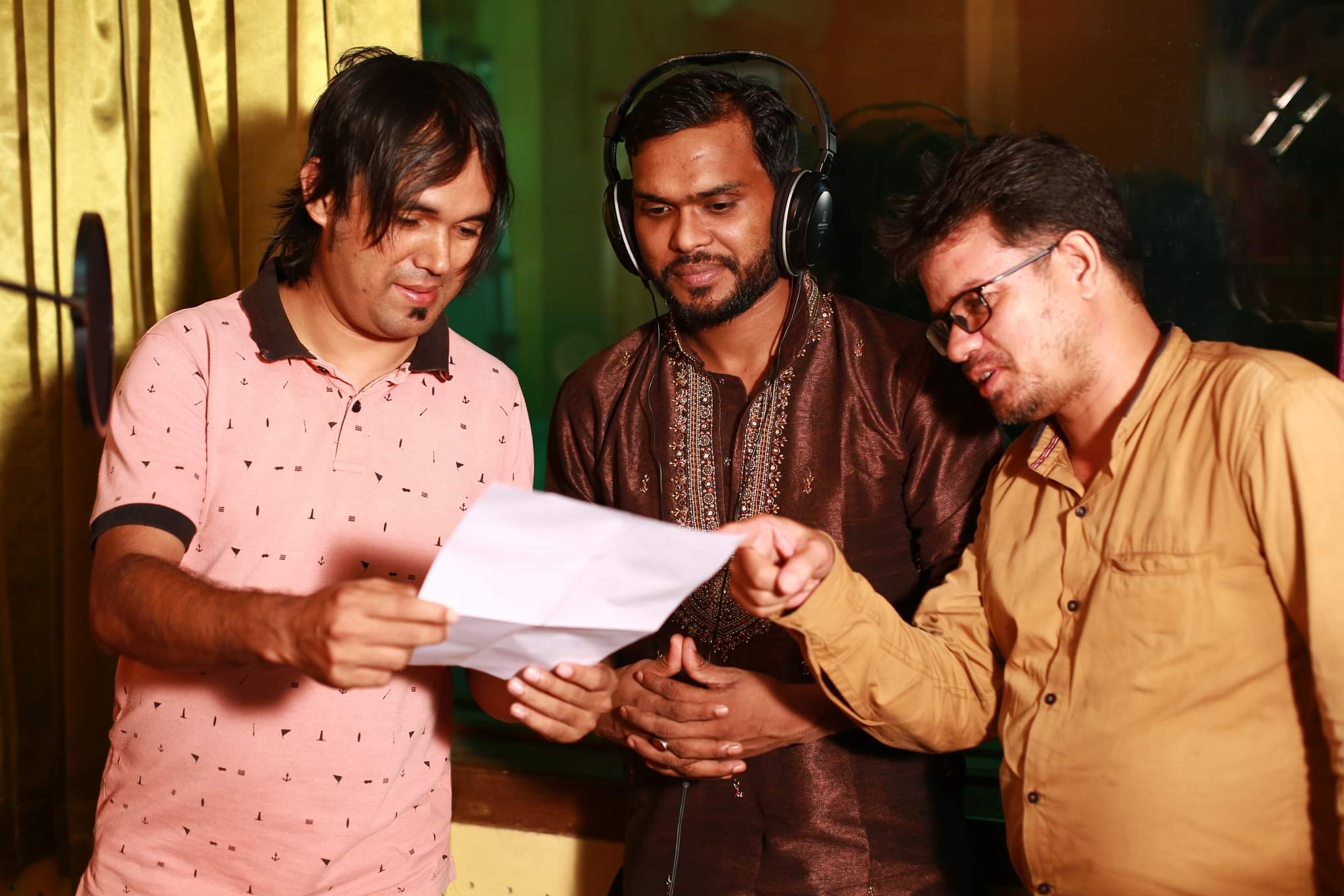 টিউন বাংলা চ্যানেলে আজ মুক্তি পাচ্ছে নোলক বাব ‘র পোড়া লাশের সারি’