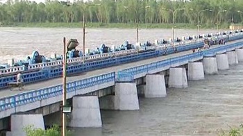 তিস্তার পানি বিপদসীমা ছুঁই ছুঁই