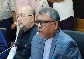 করোনা সংক্রমণ বাড়ছে, সতর্ক থাকতে হবে